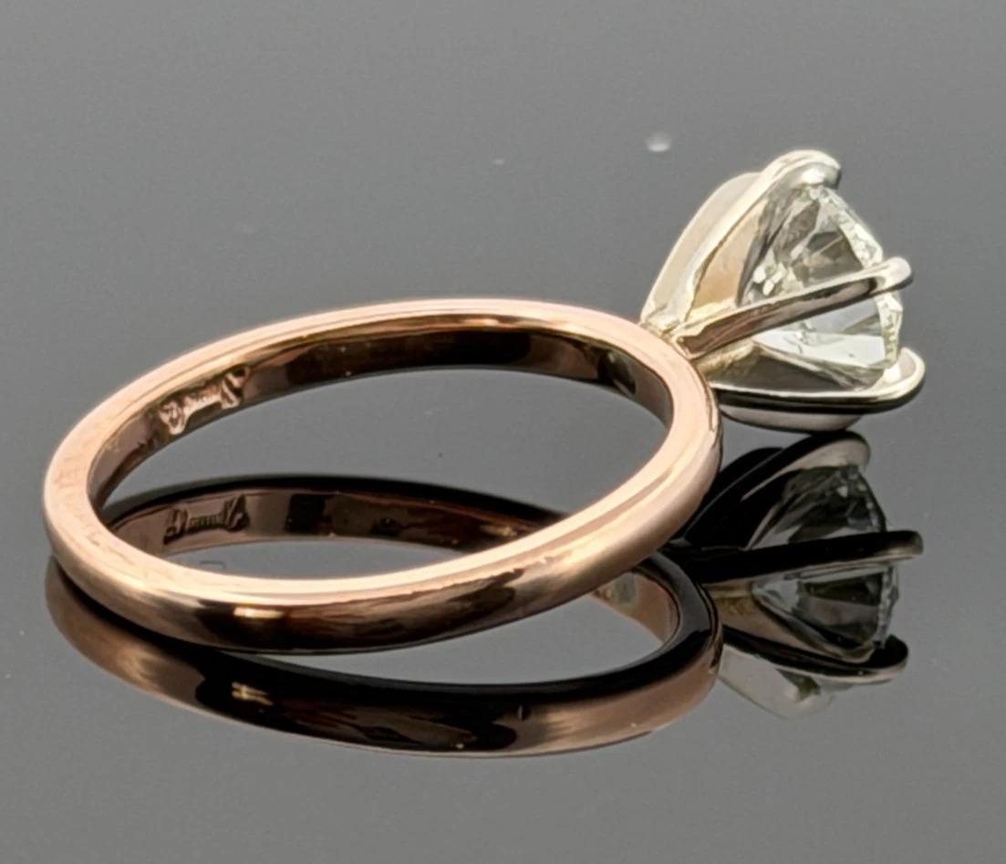 14K Rose Gold & Weißgold 0,96ct natürlicher Diamant Solitär Verlobungsring im Zustand „Hervorragend“ im Angebot in Carmel By The Sea, CA