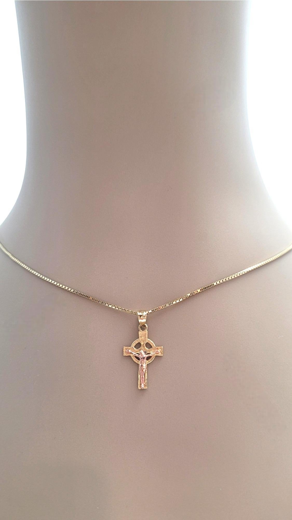 14K Rose Gold & Yellow Gold Celtic Crucifix Pendant #21421 For Sale 4