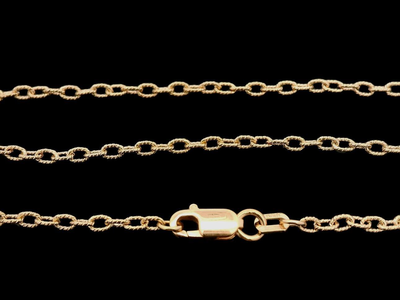 Taille brillant Collier en or jaune rose 14k avec pendentif disque ajouré en diamant 0.10ctw en vente