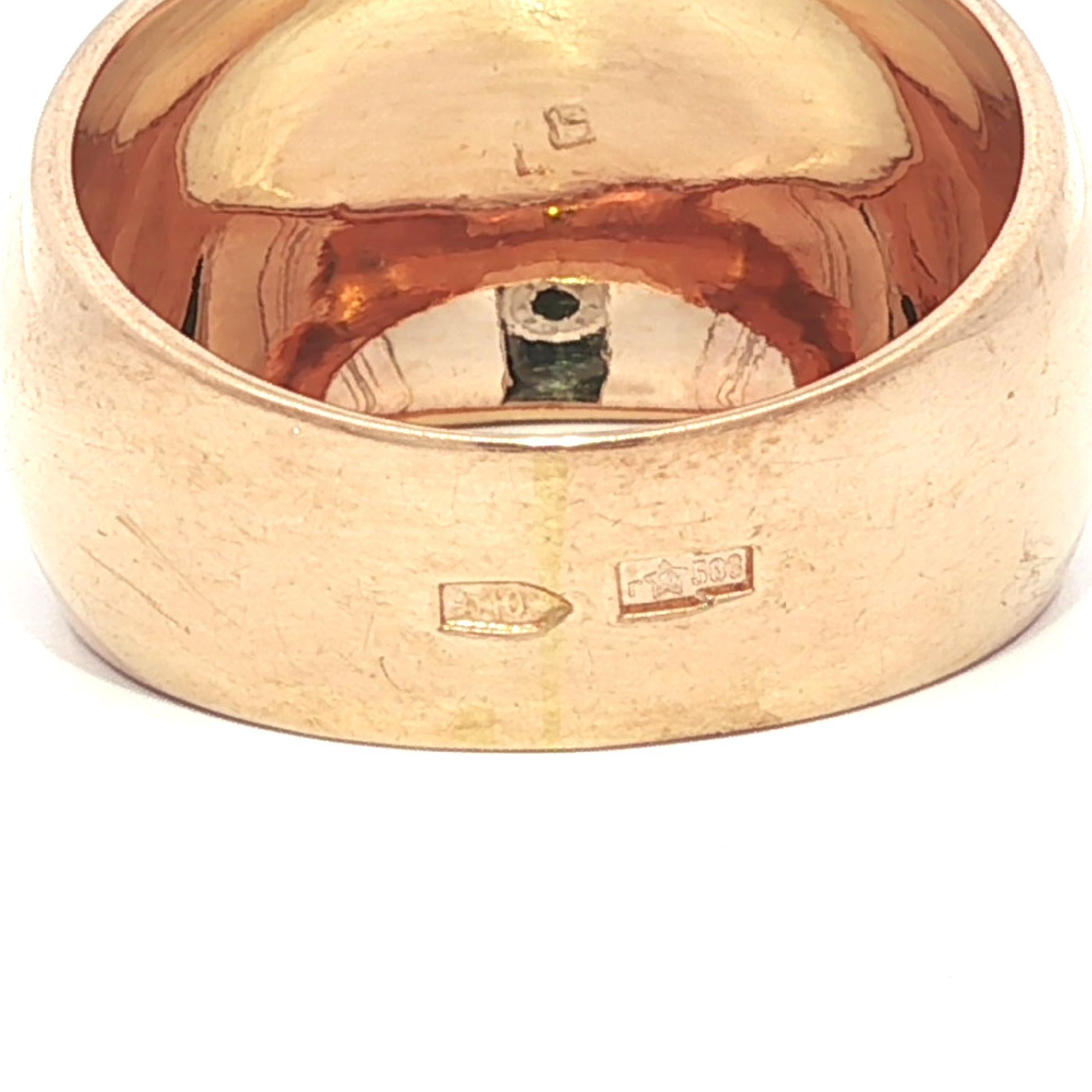 Materiale: Oro giallo rosato 14k
Peso: 6.82 grammi
Misura dell'anello: 9.0 ( adattato al dito, l'articolo può essere dimensionato)
Larghezza dell'anello: 13,2 mm (dalla parte superiore dell'anello, da nord a sud), 6,7 mm (dalla parte inferiore del