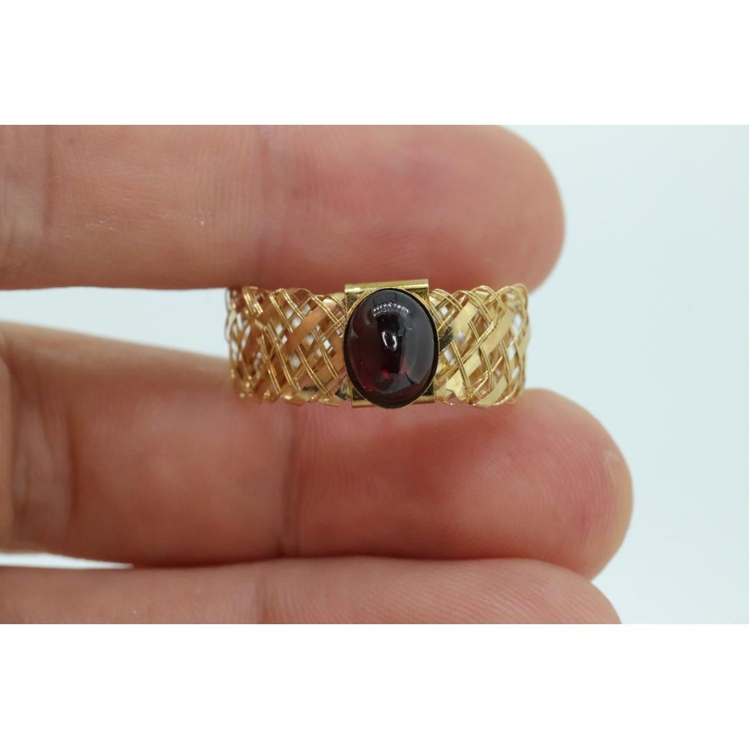 14k Rubellite Tourmaline Cabochon ring. 14 MESH ring band. For Sale 3