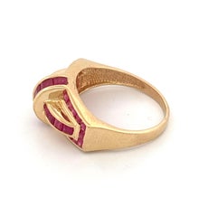 14K Yellow Gold Art Deco Ruby Ring, Vintage Design, Good Condition