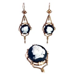 14K Sardonyx Cameo Split Pearl Brooch and matching Earrings