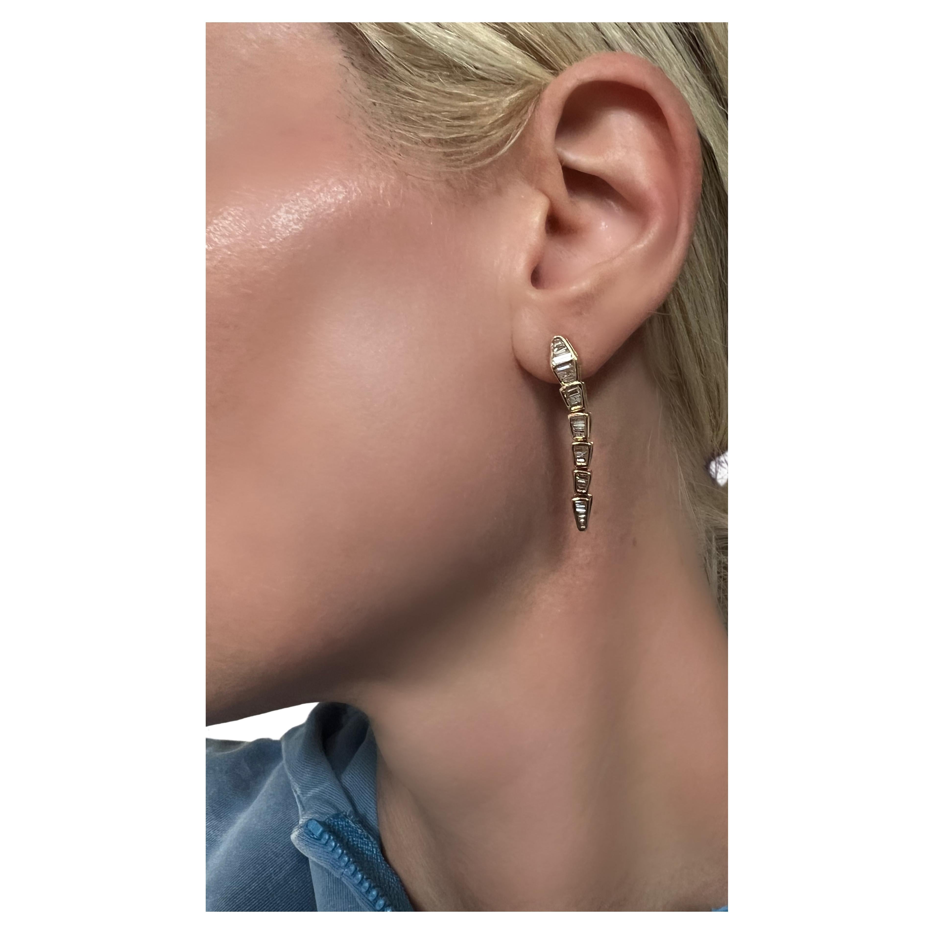 Serena's Diamond Earrings In New Condition For Sale In Los Angeles, CA