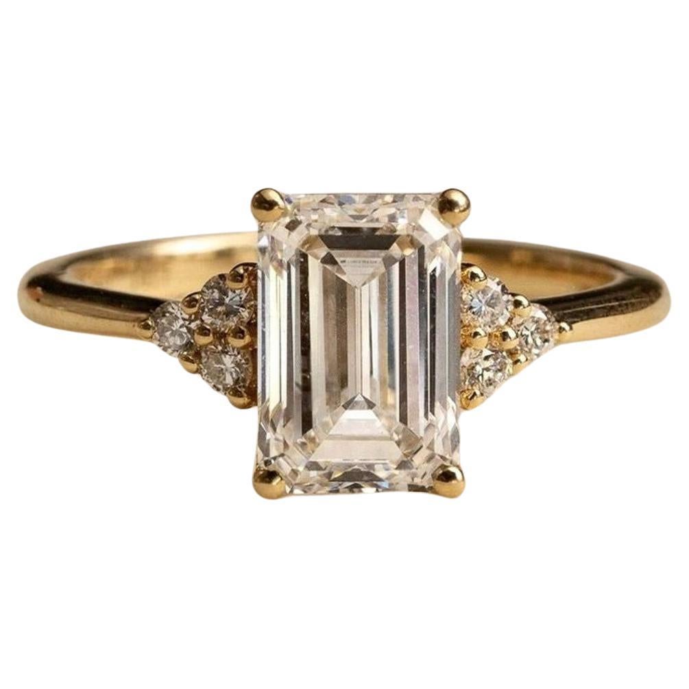 14k sold gold 2 CT Emerald Cut Moissanite Solitaire Engagement Ring 925 . In New Condition In Chicago, IL