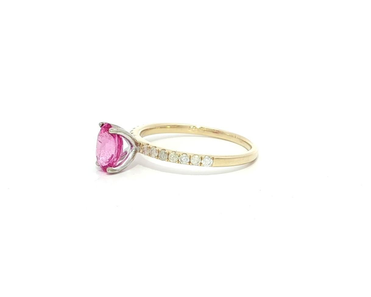 Bague de promesse en or massif 14k 1.30ct Oval Pink Sapphire Dainty Diamond Shank en vente 9