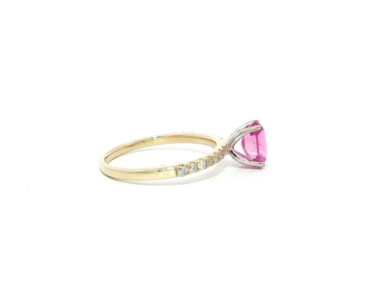 Bague de promesse en or massif 14k 1.30ct Oval Pink Sapphire Dainty Diamond Shank en vente 11