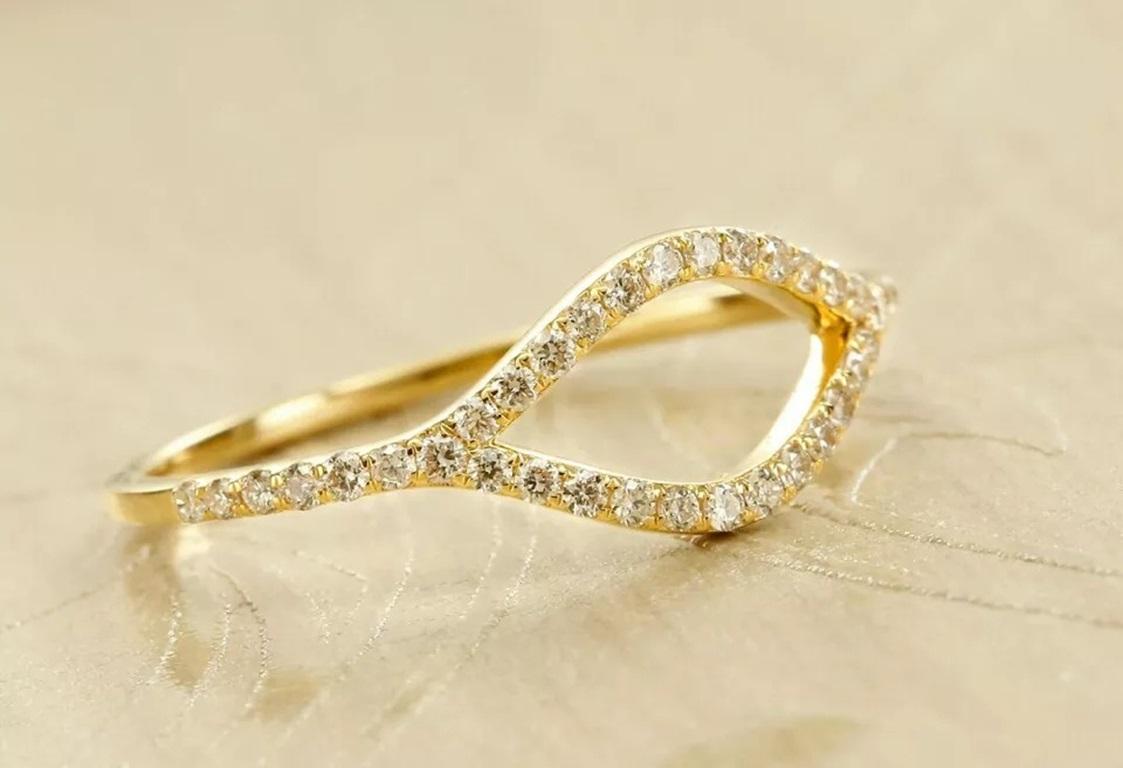 Anello infinito con diamante in oro massiccio 14k Anello ad occhiello Anello nuziale minimalista Regalo
Leggero, può essere indossato tutti i giorni

Informazioni aggiuntive:
Metallo di base: Oro giallo, 14k
Pietra principale: Diamante
Pietra