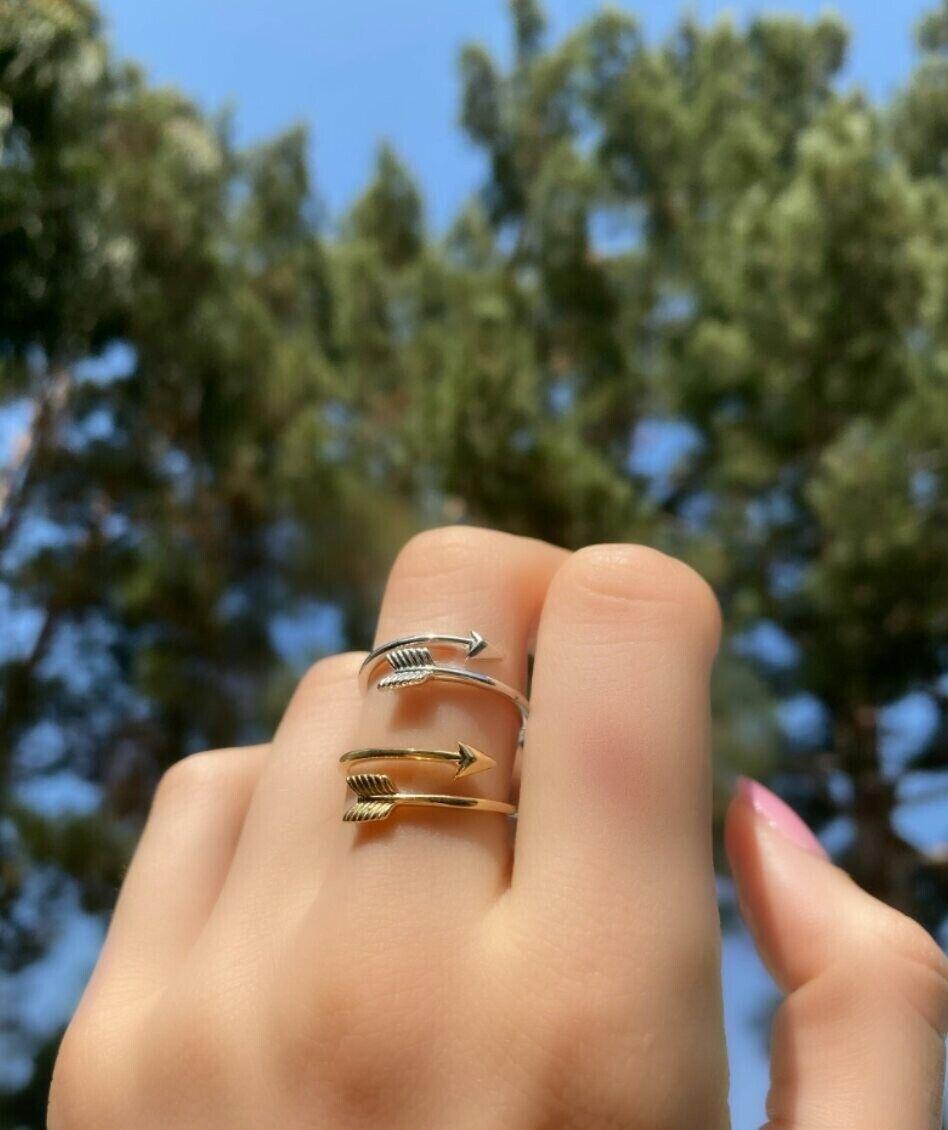 14K Solid Gold Arrow Ring For Women Hunting Archer Ring Valentine Jewelry Gift. For Sale 2