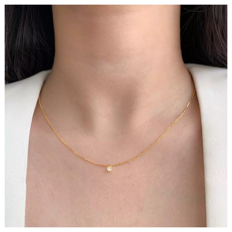 Collier en or massif 14K serti d'un diamant simple Colliers minimalistes
Léger, il peut être porté tous les jours

Informations complémentaires :
Condit : Nouveau avec étiquettes : Un article neuf, non utilisé et non porté (y compris les articles