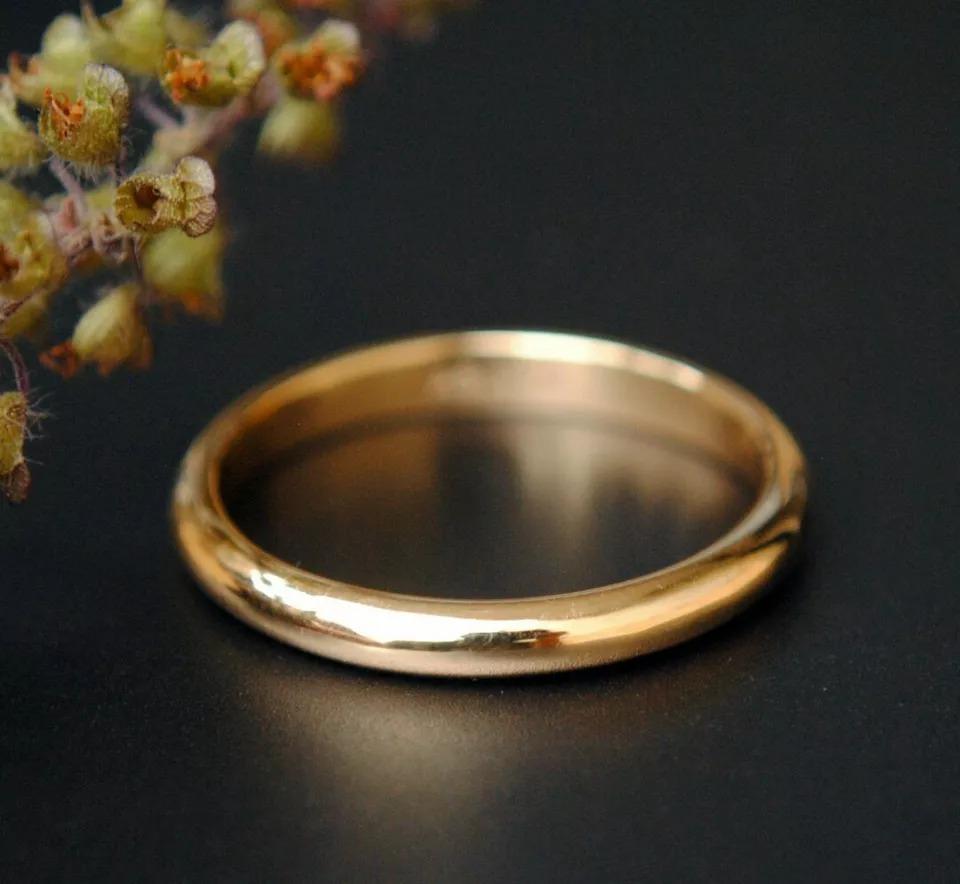 Anello a cupola classico in oro massiccio 14k Unisex In condizioni Nuovo in vendita a Chicago, IL