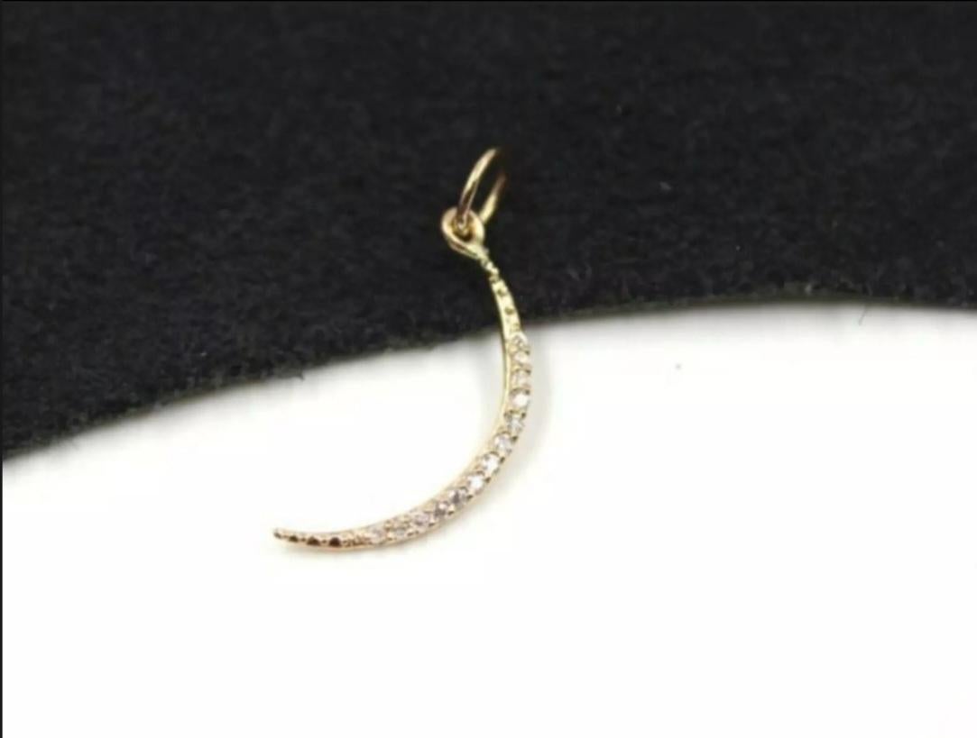 da uomo o donna Ciondolo a mezzaluna in oro massiccio 14K con diamante, simbolo dell'amore, regalo di Natale. in vendita