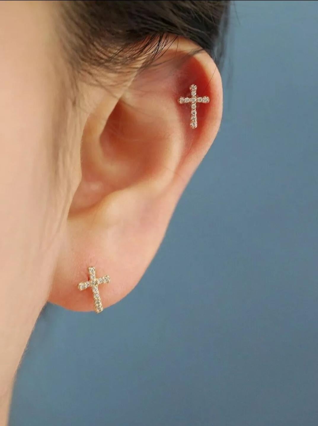 Round Cut 14K Solid Gold Cross Diamond Stud Earrings Protection Cross Gold Ear Piercings. For Sale