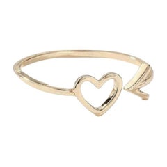 Verstellbare Valentinsringe aus 14 Karat massivem Gold Dainty Heart Arrow Stapelbares Statement