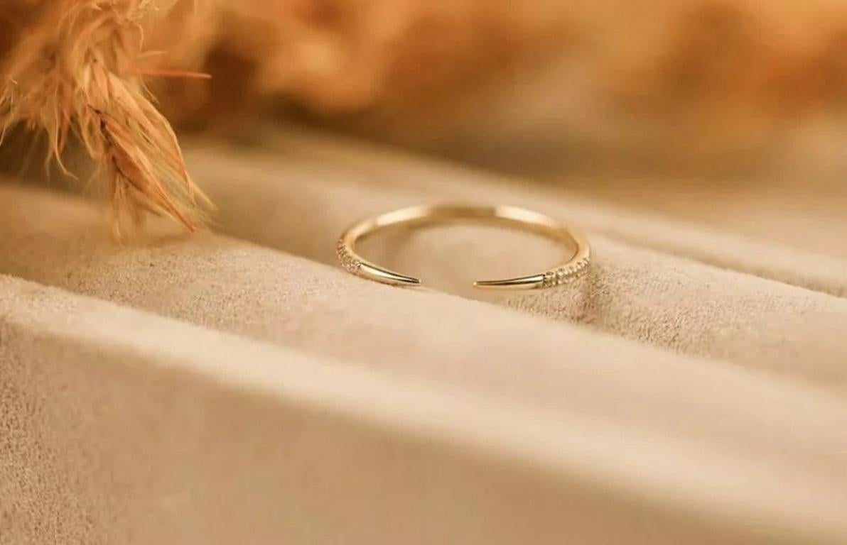 Anello di dichiarazione in oro massiccio 14k con estremità aperta e delicata The Claw In condizioni Nuovo in vendita a Chicago, IL