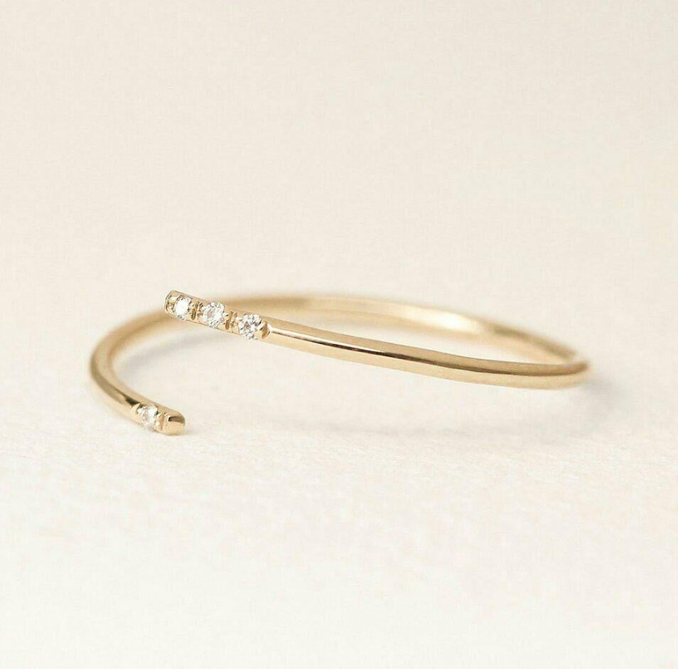 Art Deco 14k Solid Gold Dainty Twist Open Diamond Statement Ring Minimalist Delicate Ring For Sale