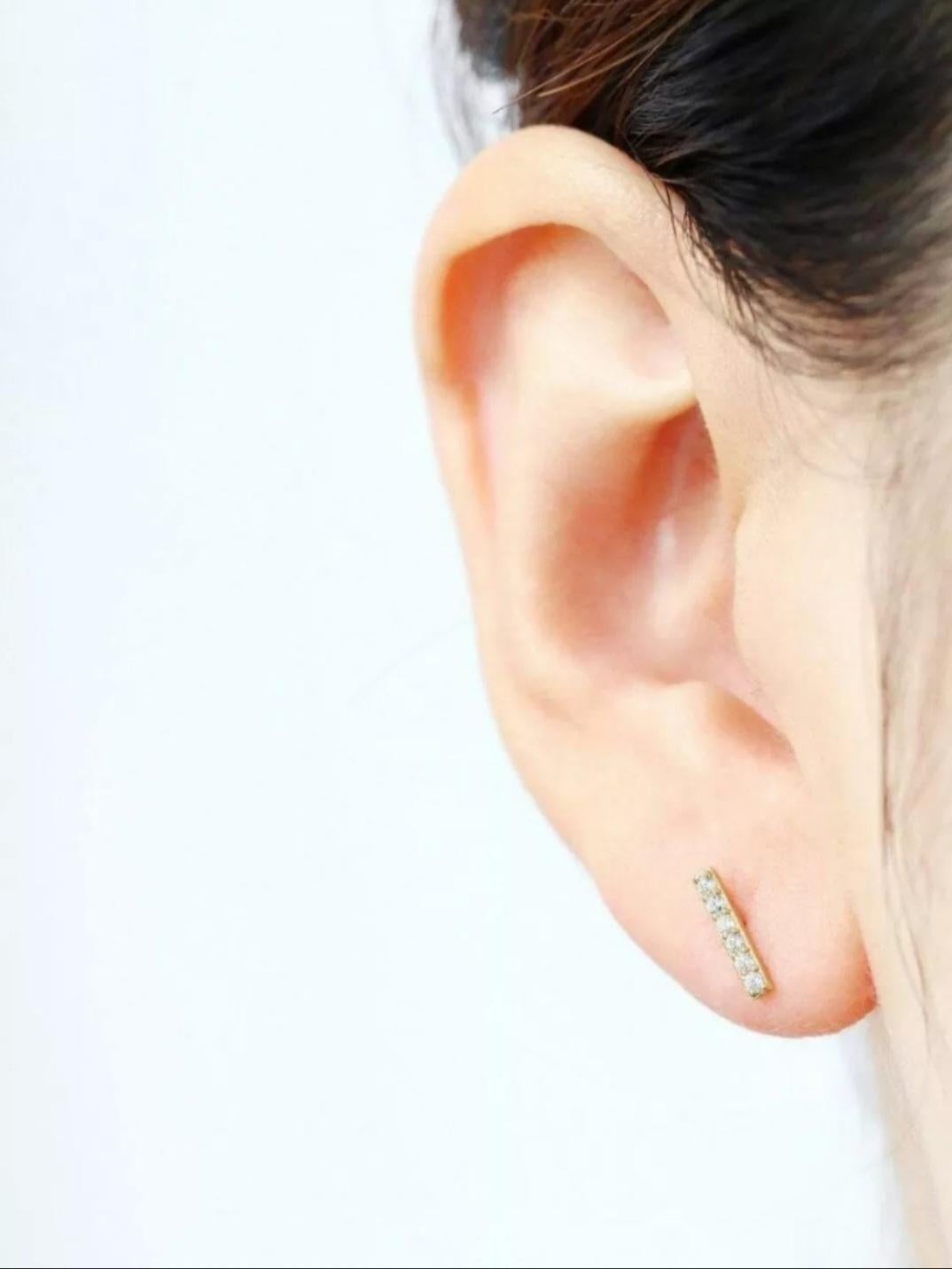Round Cut 14K Solid Gold Diamond Bar Earrings Minimalist Bar Studs Gold Birthday Jewelry. For Sale