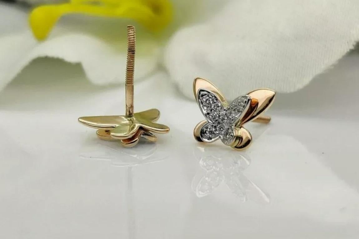 Round Cut 14k Solid Gold Diamond Butterfly Earring Stud Minimalist Insect Earring Jewelry For Sale