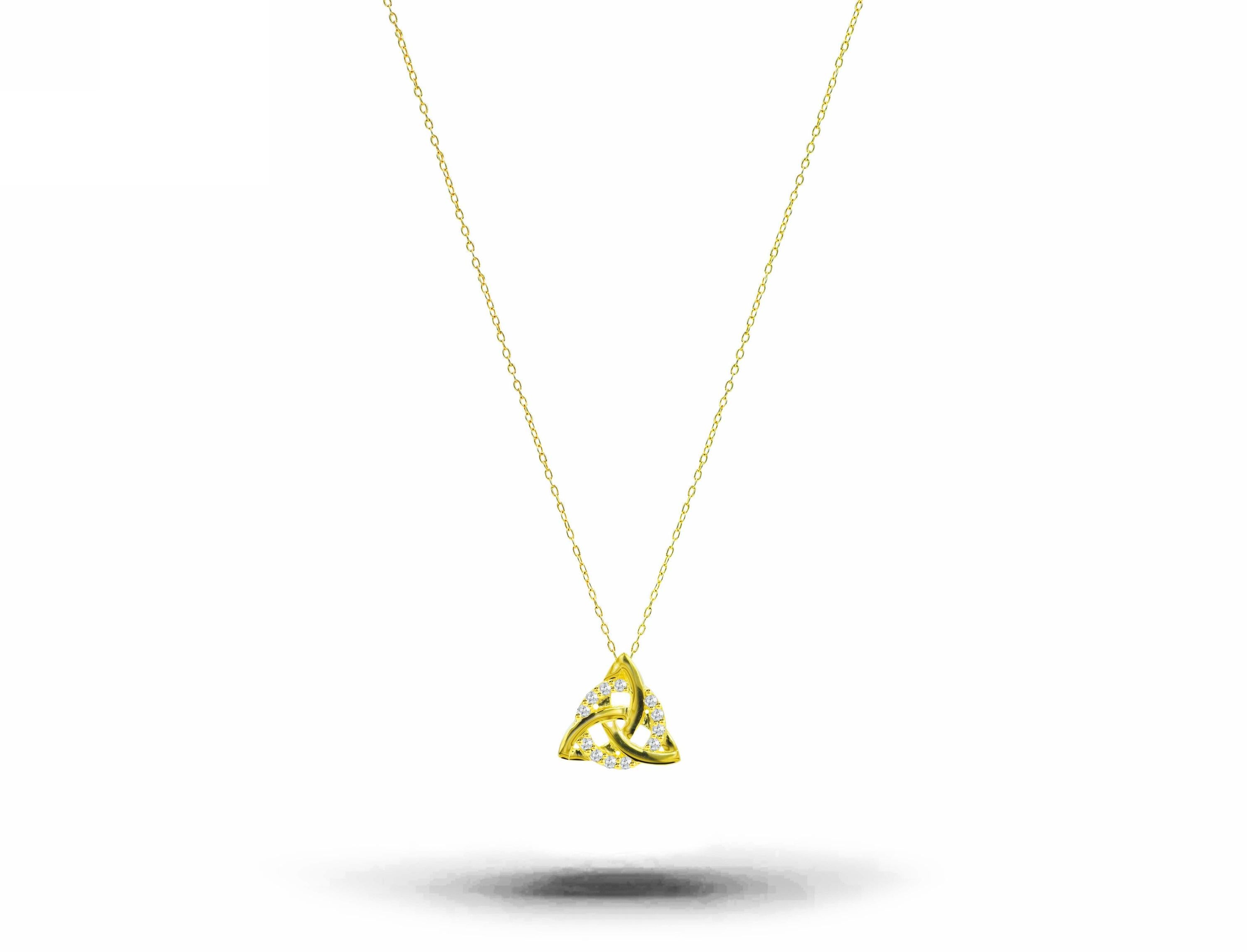 14k Massivgold Diamant-Halskette mit Keltischem Knoten-Anhänger Minimalistische Diamant-Halskette (Art déco) im Angebot