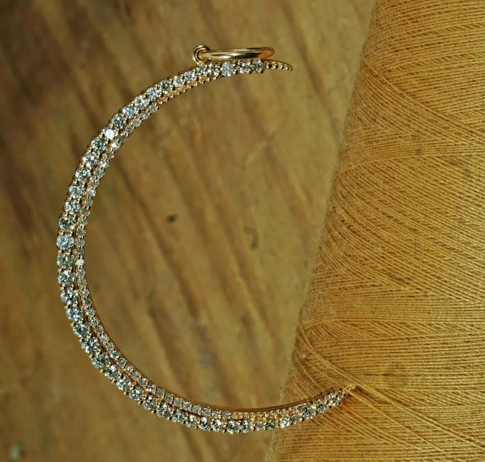 Round Cut 14k Solid Gold Diamond Crescent Moon Pendant For Sale