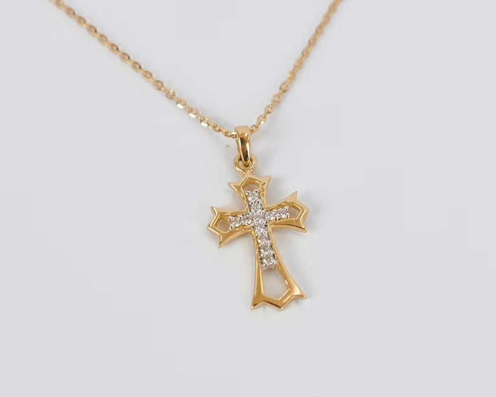 14k Massivgold Diamant-Kreuz-Halskette Zartes Kreuz-Halskette im Zustand „Neu“ im Angebot in Bangkok, TH