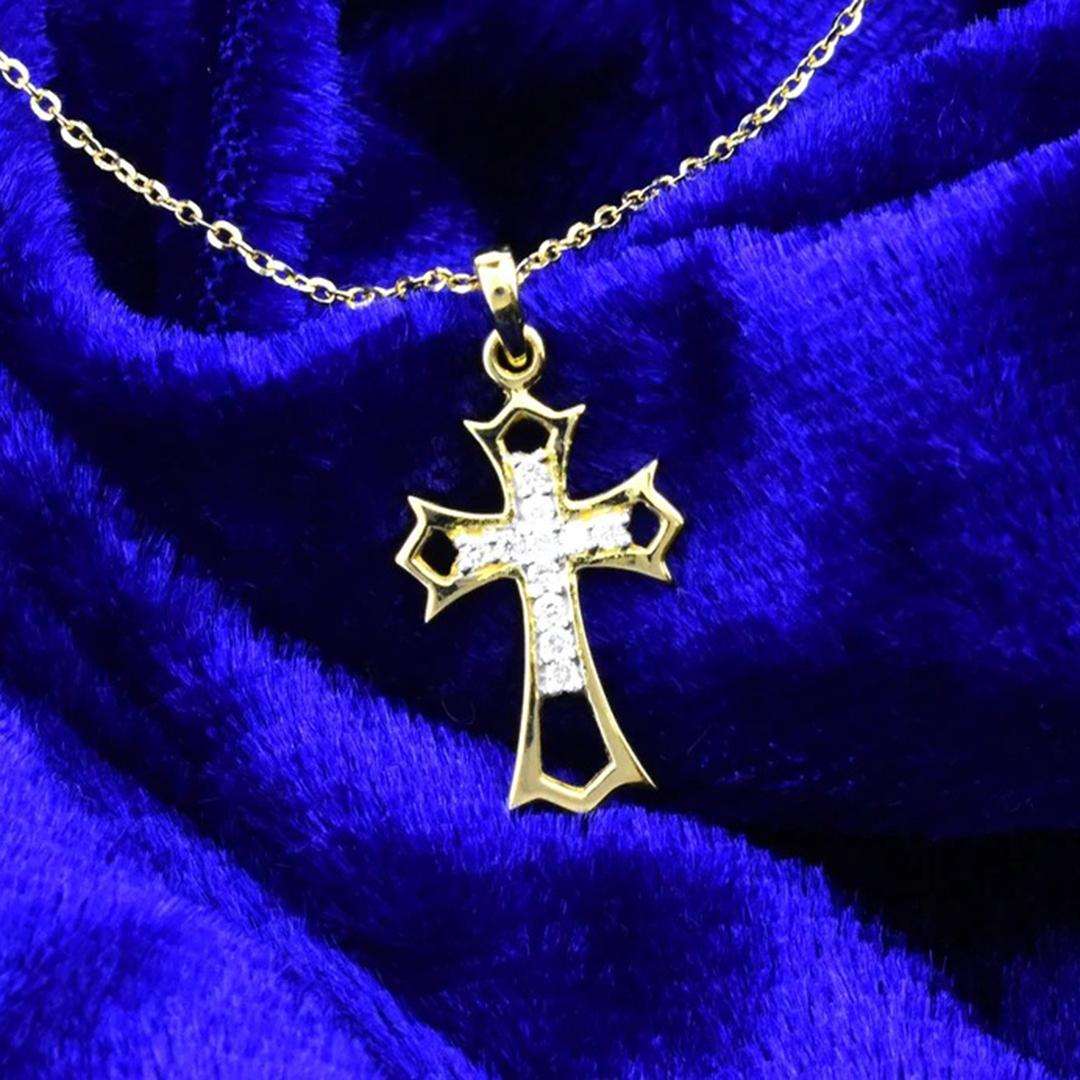 14k Solid Gold Diamond Cross Necklace Delicate Cross Necklace In New Condition For Sale In Bangkok, TH