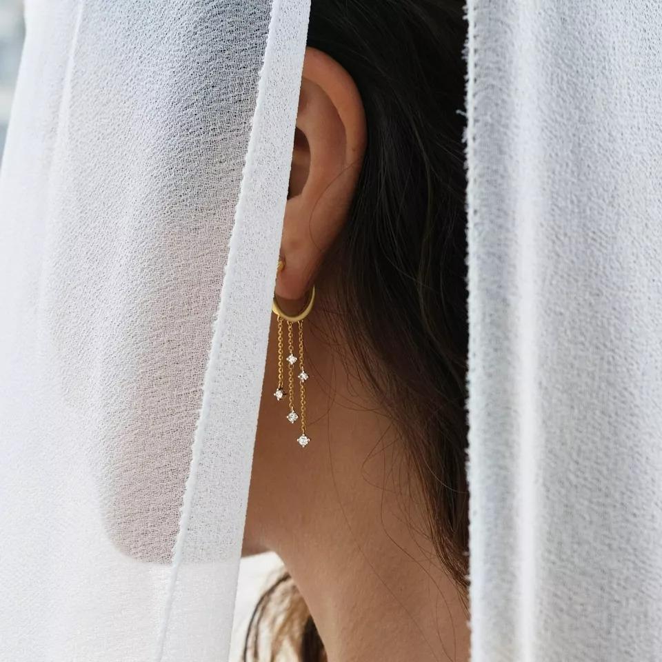 14K Solid Gold Diamond Dangle Chain Earrings For Women Anniversary Gift Gold
Light weight can be worn everyday

Additional information:
Condition: New without tags: A brand-new, unused, and unworn item (including handmade items) that is not in