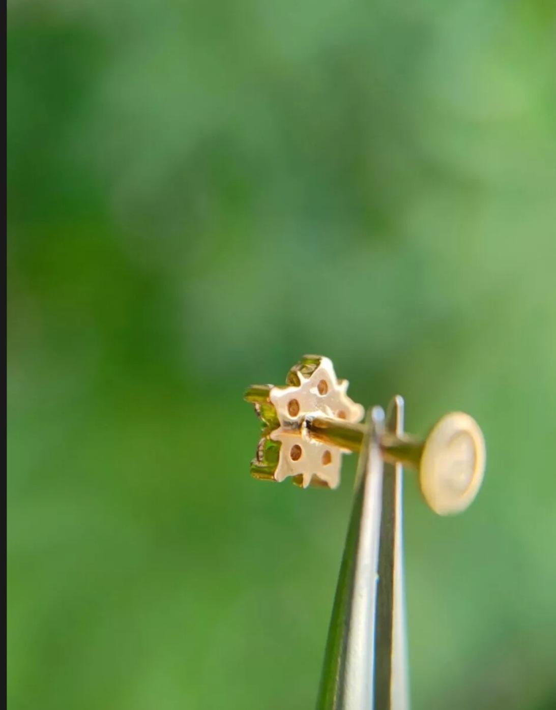 14K Solid Gold Diamond Flower Nose Piercing gold Jewelry Body Piercing nose/Ear

Total Carat Weight
0.24 & Under
Metal
Yellow Gold
Number of Diamonds
6
Base Metal
Yellow Gold
Material
14k Yellow Gold
Item Length
7 mm
Main Stone Color
White
Main