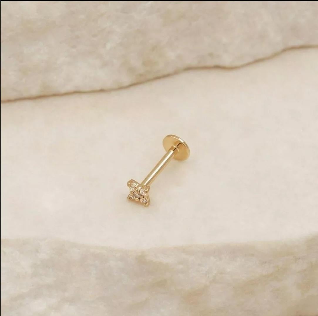 14K Solid Gold Diamond Flower Stud Nose/Ear Threaded Pin Piercing Jewelry Studs For Sale 1