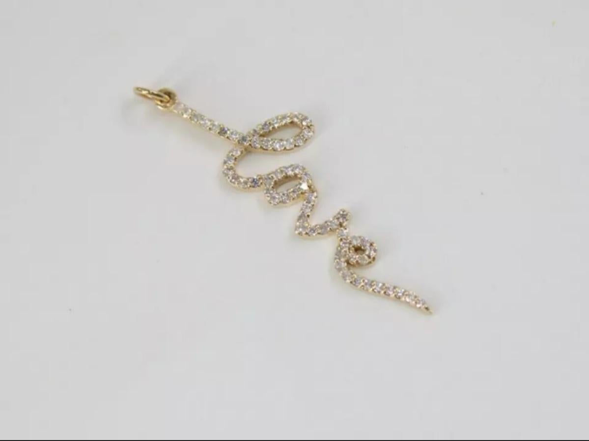 Round Cut 14K Solid Gold Diamond Love Pendant Jewelry Beautiful Diamond Christmas Jewelry. For Sale