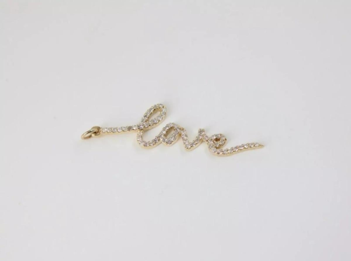 Women's 14K Solid Gold Diamond Love Pendant Jewelry Beautiful Diamond Christmas Jewelry. For Sale