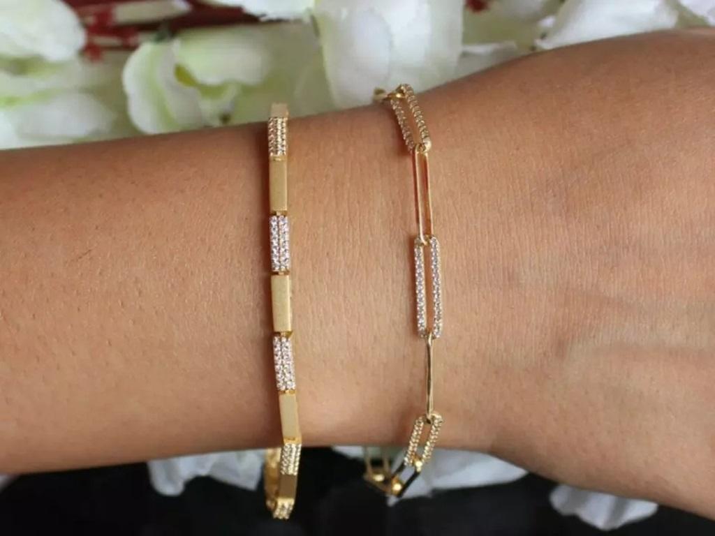 14K Solid Gold Diamond Paperclip Link Bracelet Women Link Chain In New Condition For Sale In Chicago, IL