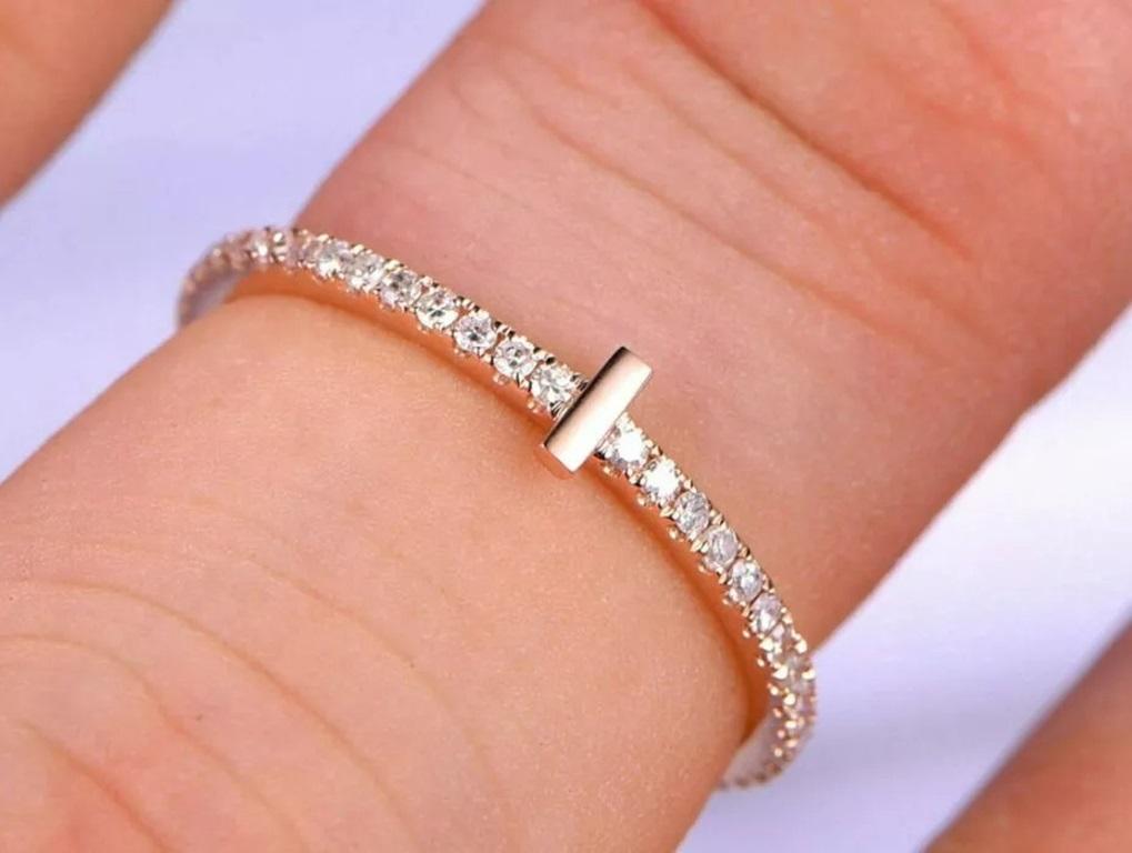Round Cut 14K Solid Gold Diamond Ring for Women For Sale