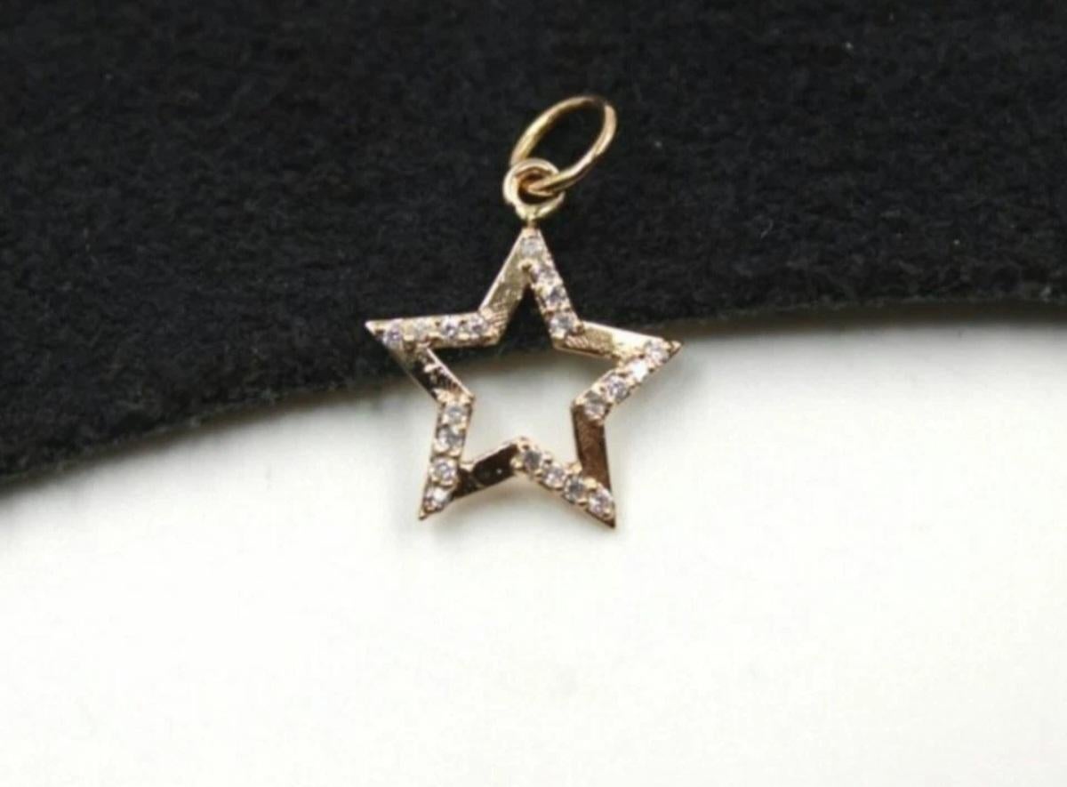 Collar de oro macizo de 14 quilates con estrella de diamantes Dainty Star Necklace Christmas Gift For Her. Art Decó en venta
