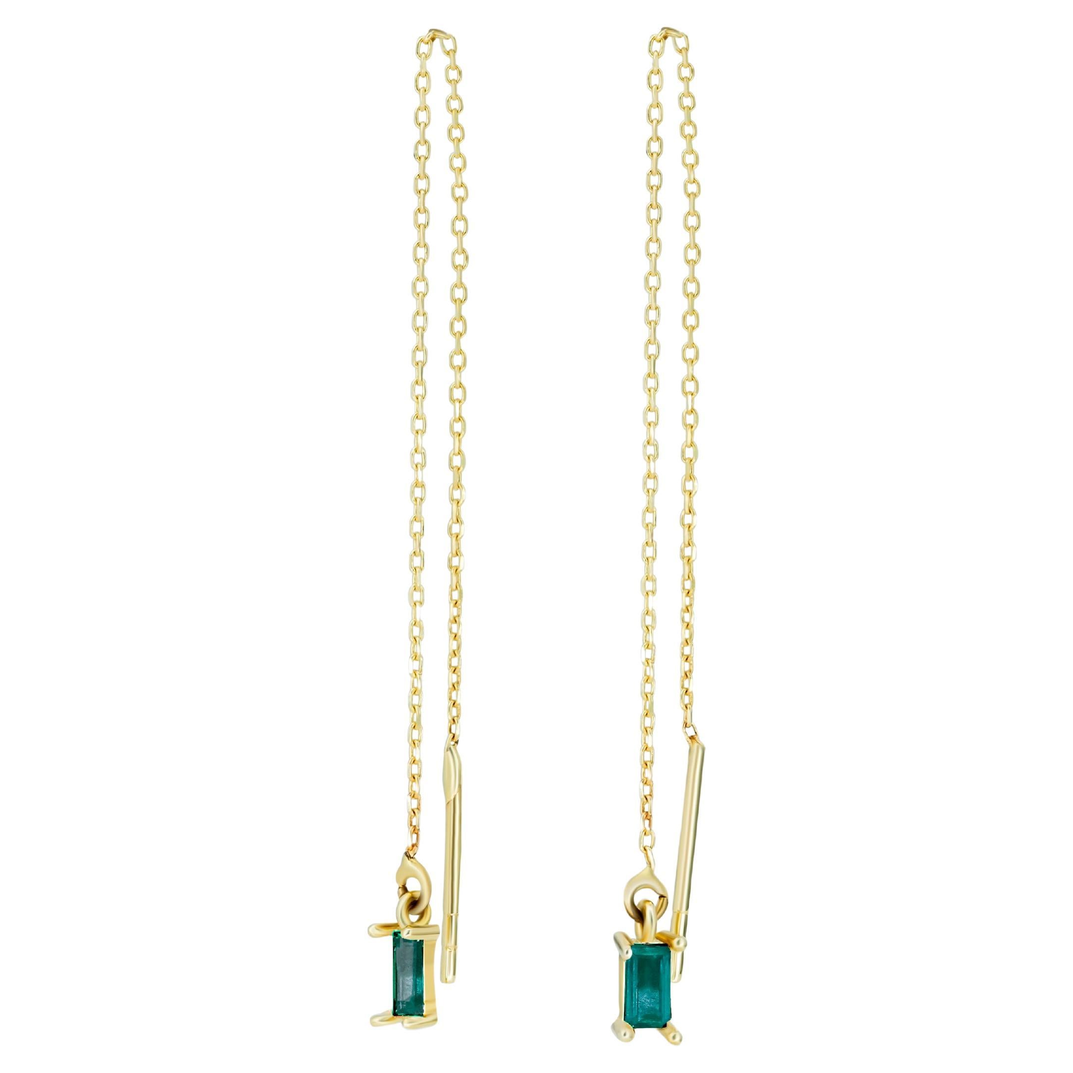 Modern 14k Solid Gold Drop Earrings with Emeralds, Chain Gold Earrings For Sale