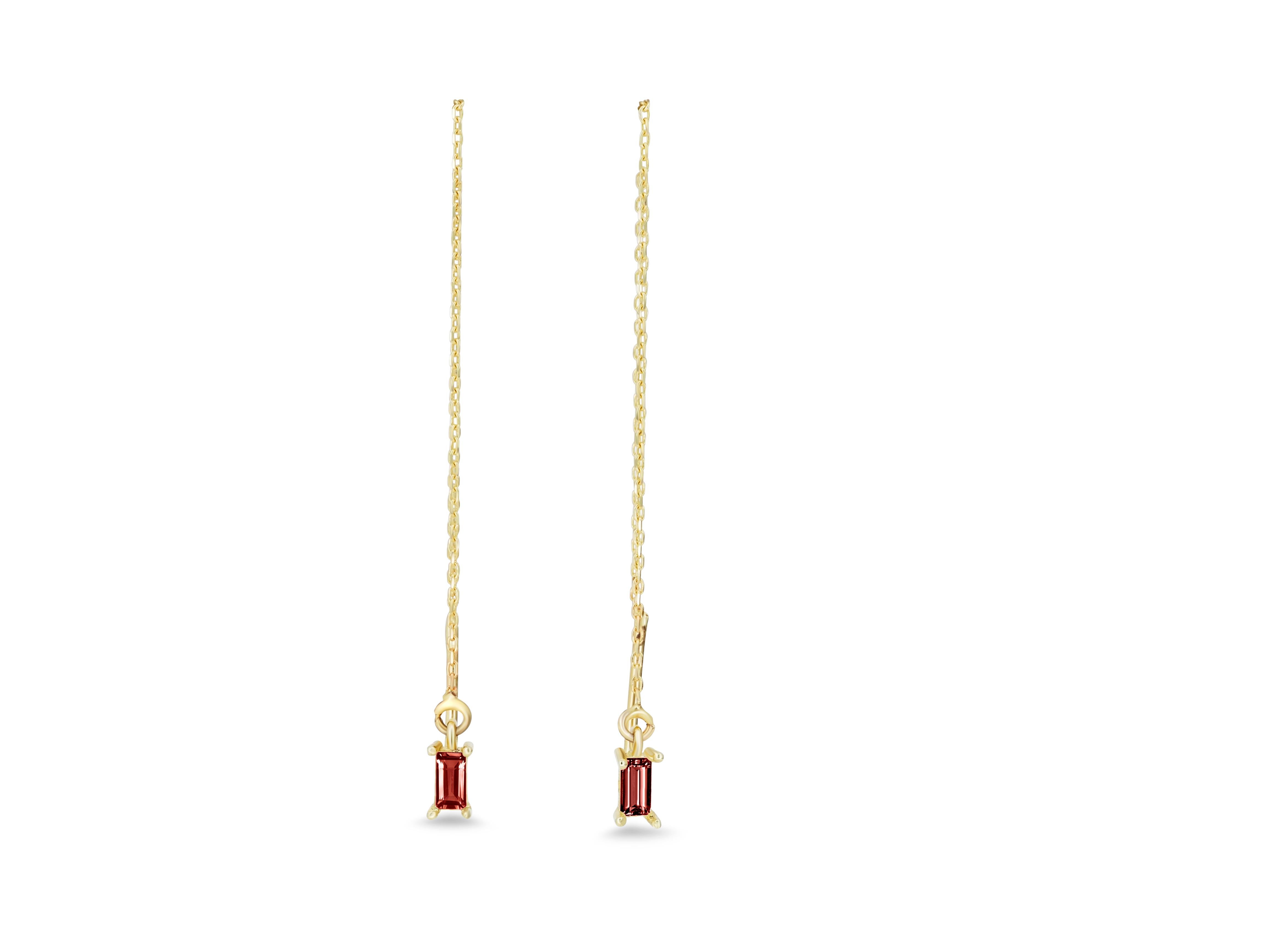 Baguette Cut 14k solid gold drop earrings with garnets.  For Sale