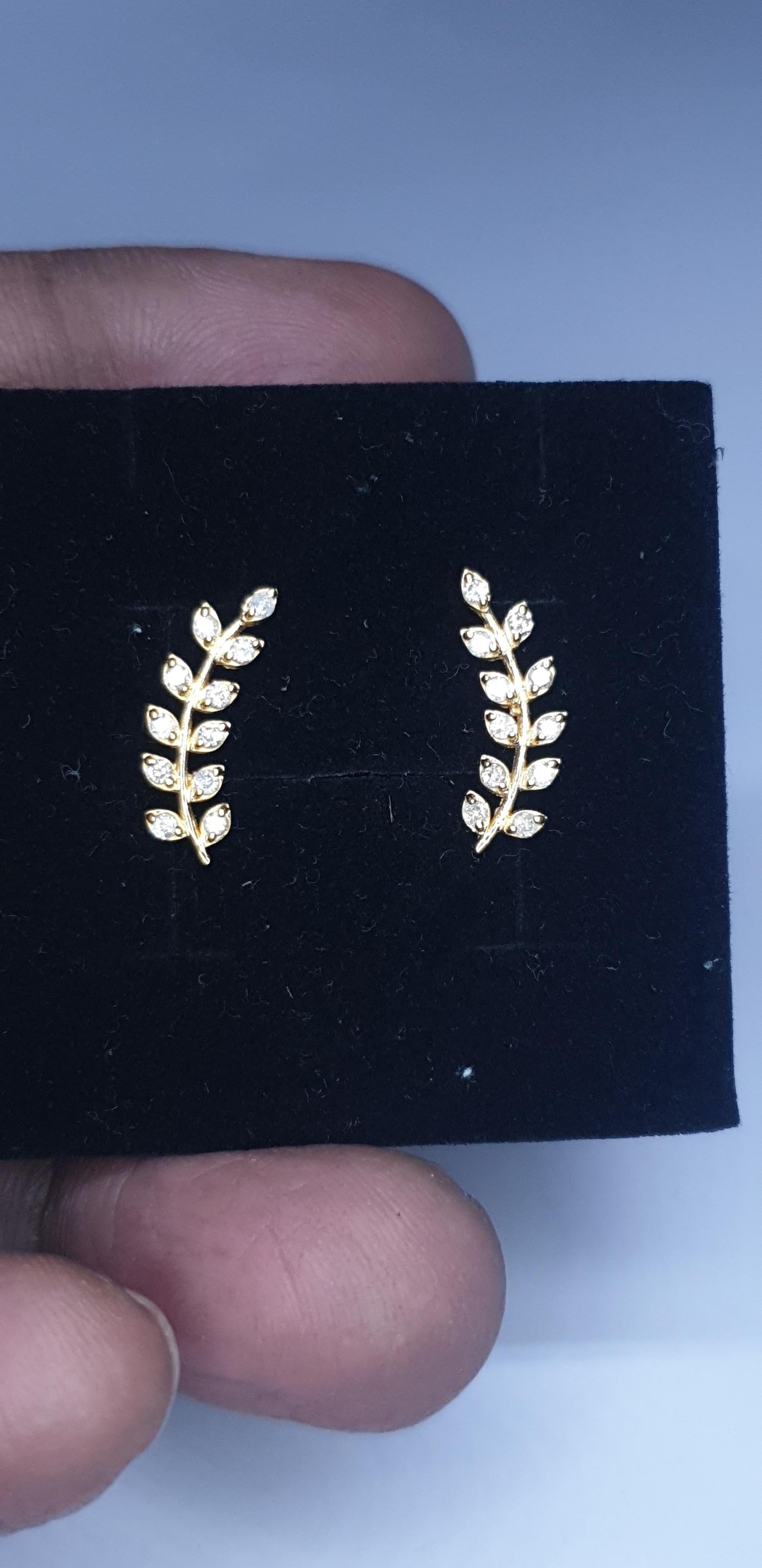 14k Solid Gold Ear Cuff Leaf Design Diamond Earrings Studs Leaves Designer Studs For Sale 3