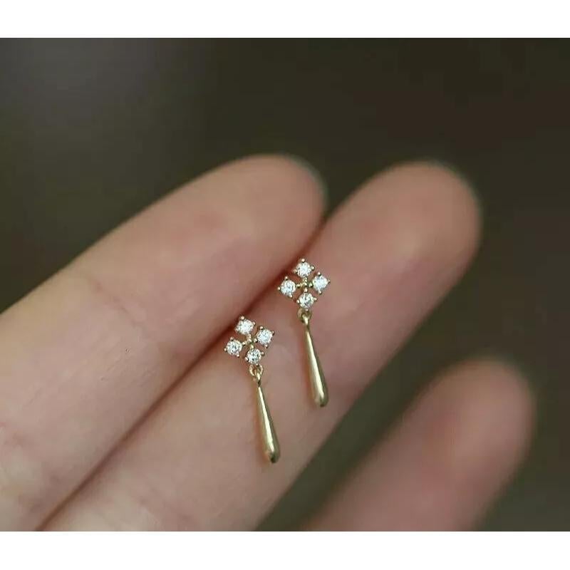 14K Solid Gold European Simple Snowflake Drop Earring Natural Diamond Women Gift
Light weight can be worn everyday

Additional information:
Condition: New with tags: A brand-new, unused, and unworn item (including handmade items) in the original