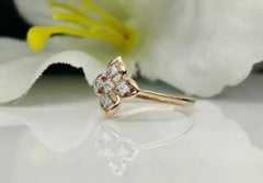 14k Solid Gold Floral Diamond Ring