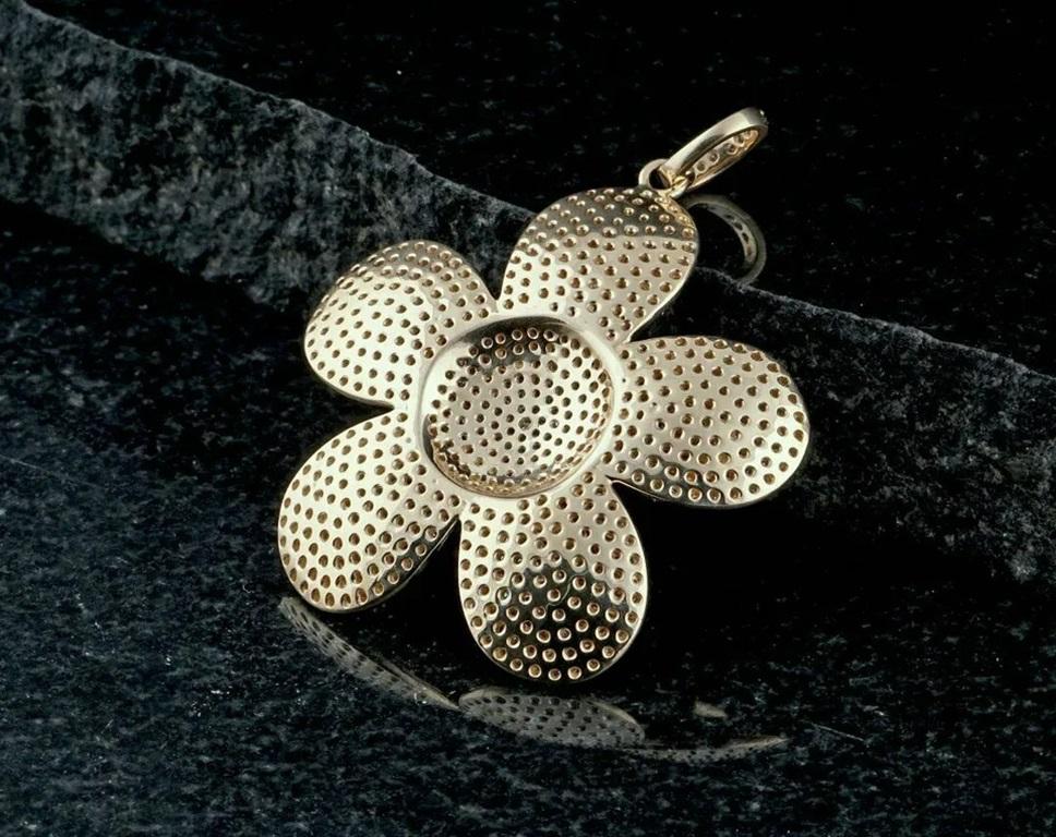 14k Solid Gold Floral Pendant Natural Diamond Flower Pendant Birthday Gift
Light weight can be worn everyday

Additional information:
Condition: New with tags: A brand-new, unused, and unworn item (including handmade items) in the original packaging