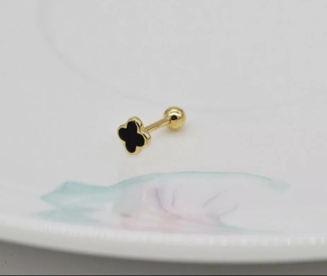 14K Solid Gold Flour Leaf Clover Stud Piercings For Women Nose Wedding Gifts In New Condition For Sale In Chicago, IL
