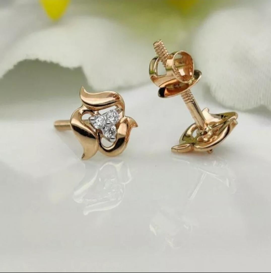 Art Déco Orecchino a fiore in oro massiccio 14k Gioielli a grappolo con diamanti naturali in vendita