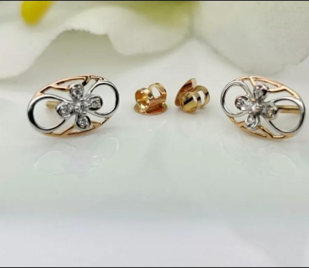 14k Solid Gold Flower Stud Earring Natural Diamond Floral Gold Earring Jewelry In New Condition For Sale In Chicago, IL