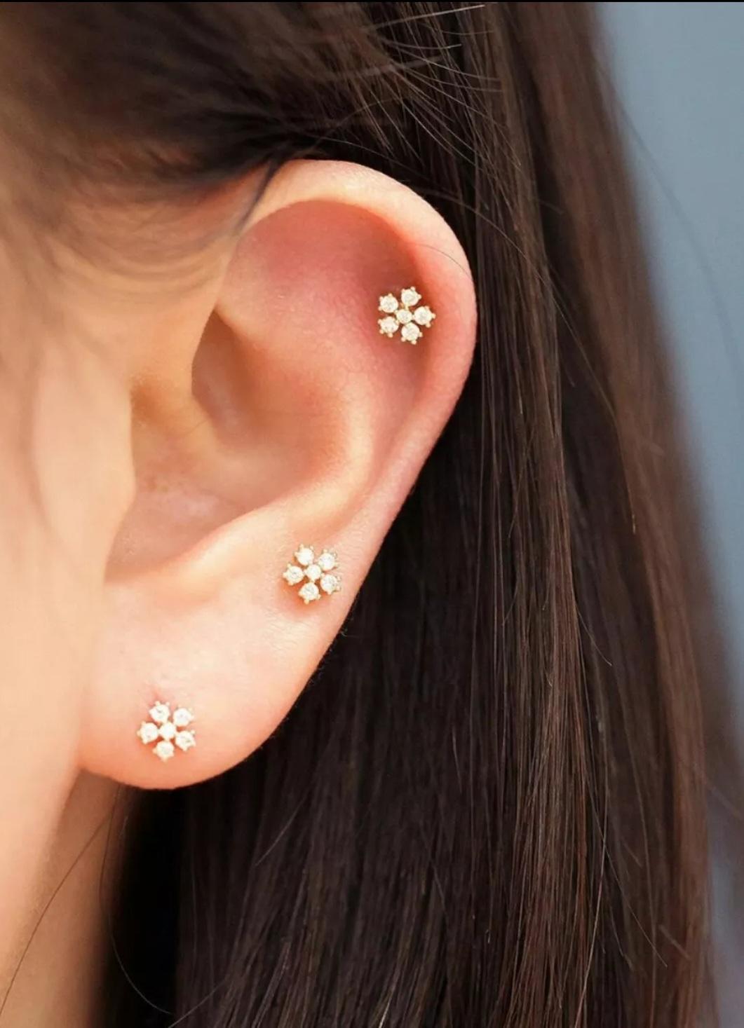 14K Solid Gold Genuine Diamond Snowflake Cartilage Flower Ear Stud Piercing Gift For Sale 1