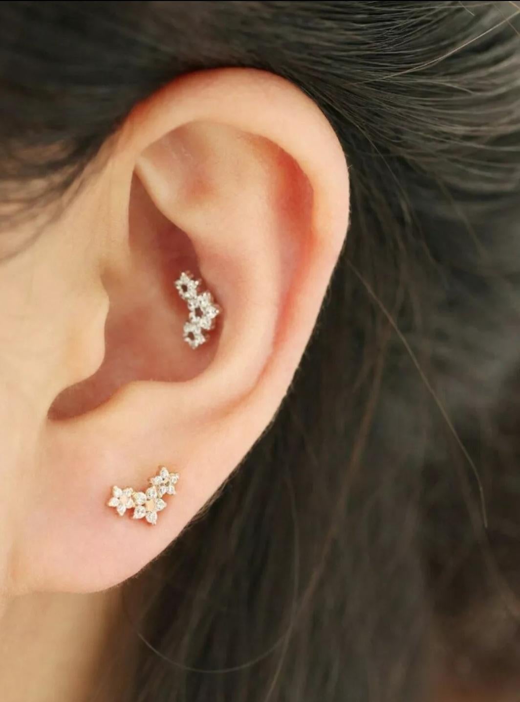 14k Solid Gold Genuine Diamond Star Earrings Triple Stars Threaded Piercing For Sale 4