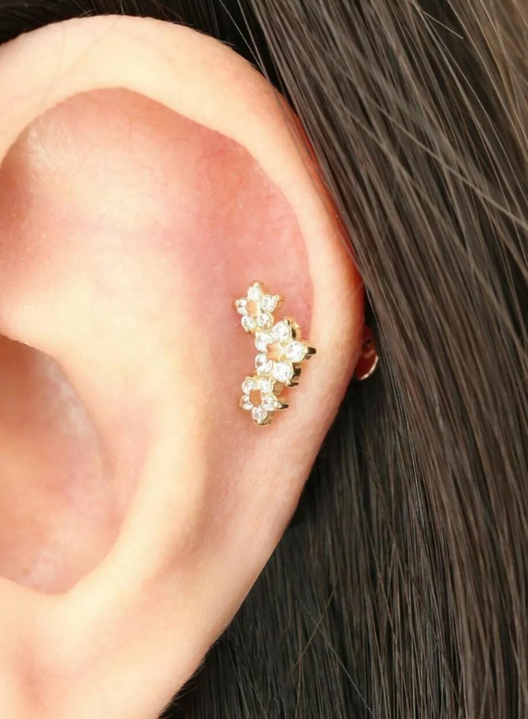 14k Solid Gold Genuine Diamond Star Earrings Triple Stars Threaded Piercing For Sale 2