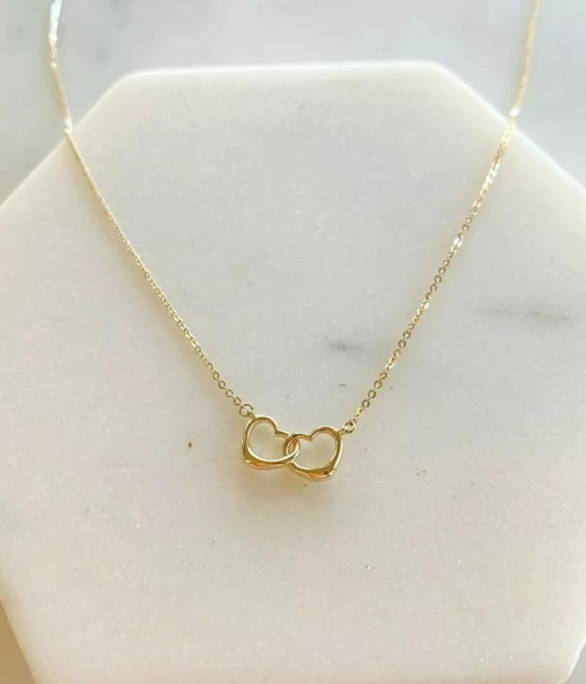 14K Solid Gold Heart Necklace Dainty Two Heart Gold Necklace Valentine Gift
Heart Width: 15 mm Approx.
Height: 0.8 mm Approx.
Light weight can be worn everyday

Additional information:
Base Metal: 14K Yellow Gold
Secondary Stone: Diamond
Pendant