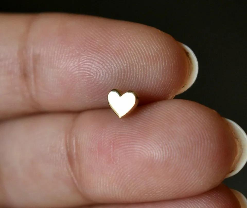 14k Solid Gold Heart Nose Piercing Delicate Tiny Nose Ring Body Piercing Ring. For Sale 1