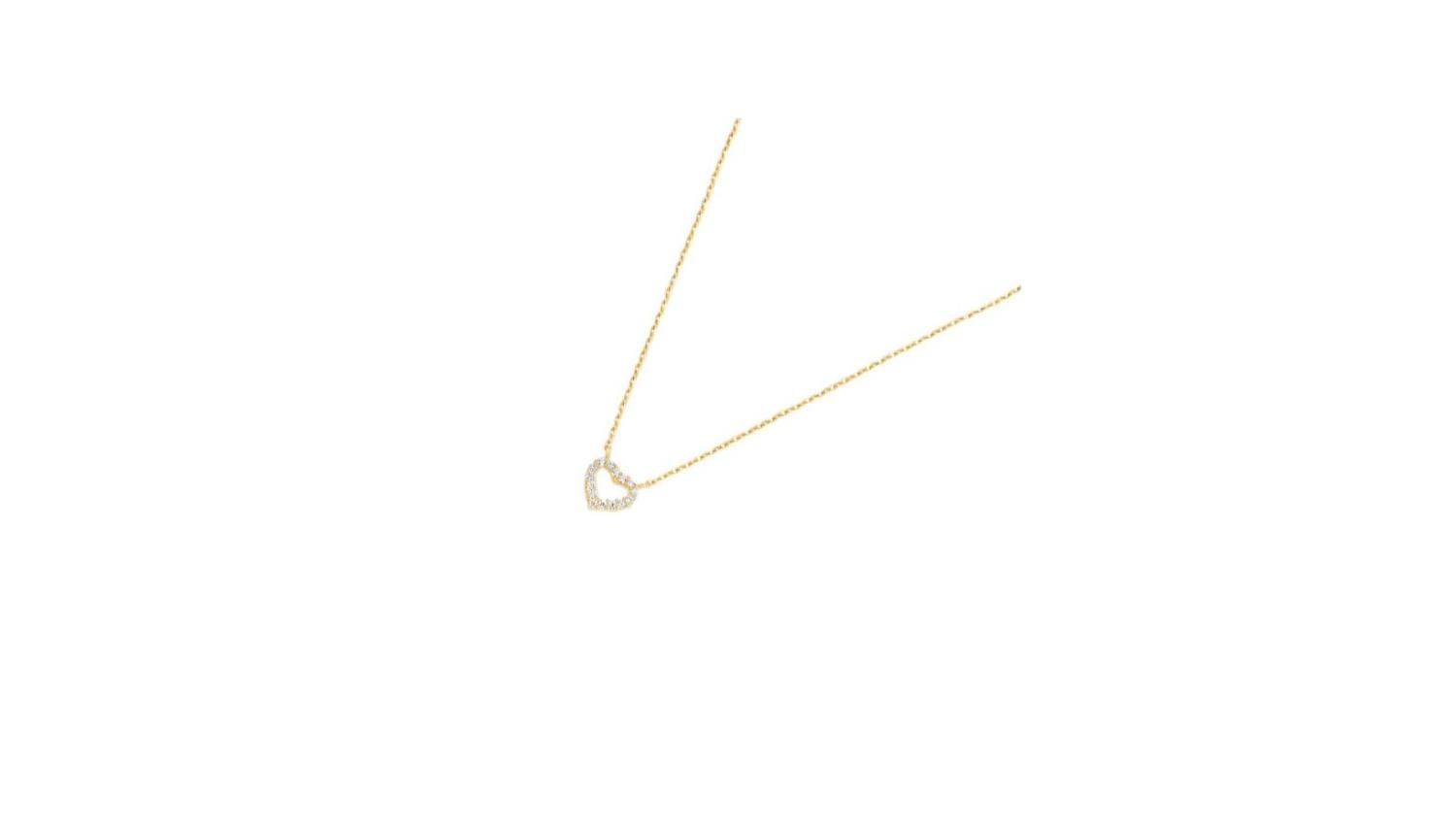 Round Cut 14k Solid Gold Heart Pendant Necklace, Tiny Heart Charm Gold Chain Necklace. For Sale