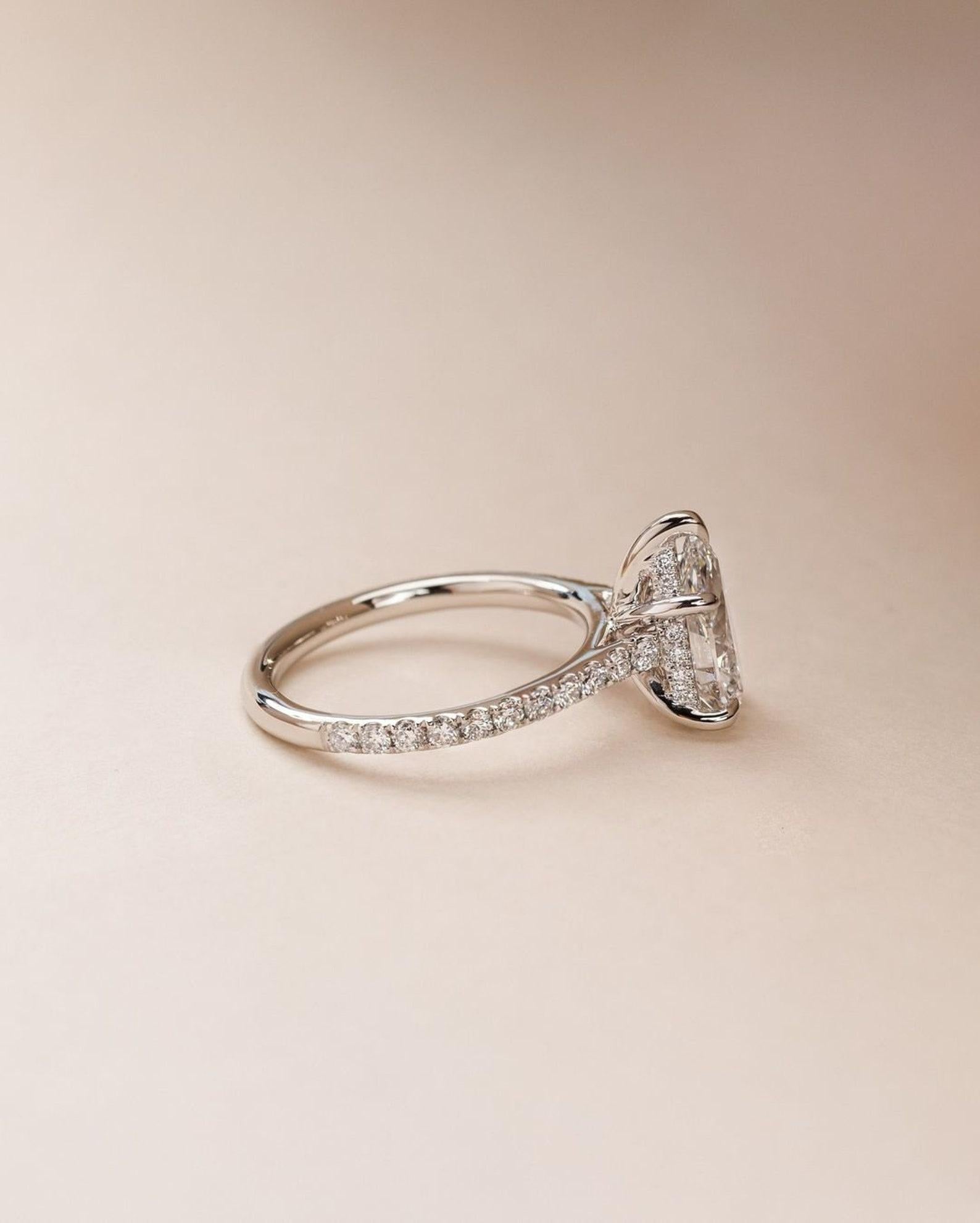 14k massiv Gold Hidden Halo Verlobungsring 2CT Moissanite Ring  Ehering 1
